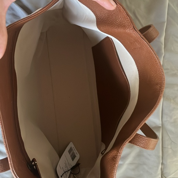 Akris raffia medium shoulder tote - Picture 5 of 5